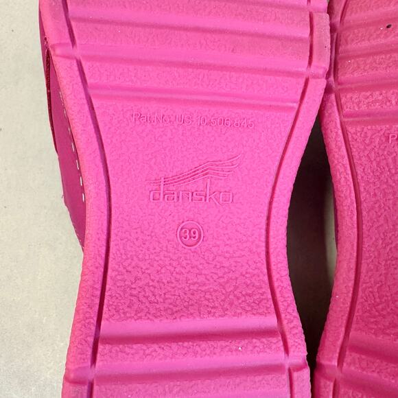 Dansko Ravyn peep-toe sandal in fuchsia milled nubuck Euro Size 38 US 8.5/9 - Picture 14 of 16